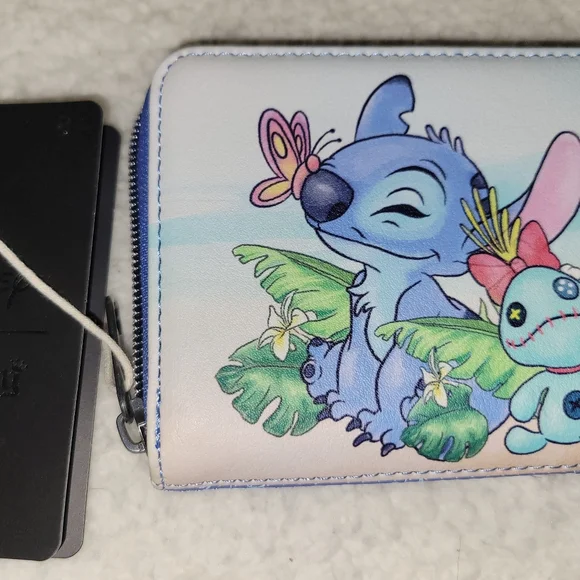 NWT Lilo & StitchLoungefly Disney Stitch Scrump Butterfly Mini Zipper Wallet - Picture 2 of 5
